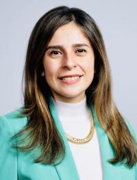 portrait of Linda Aponte-Patel